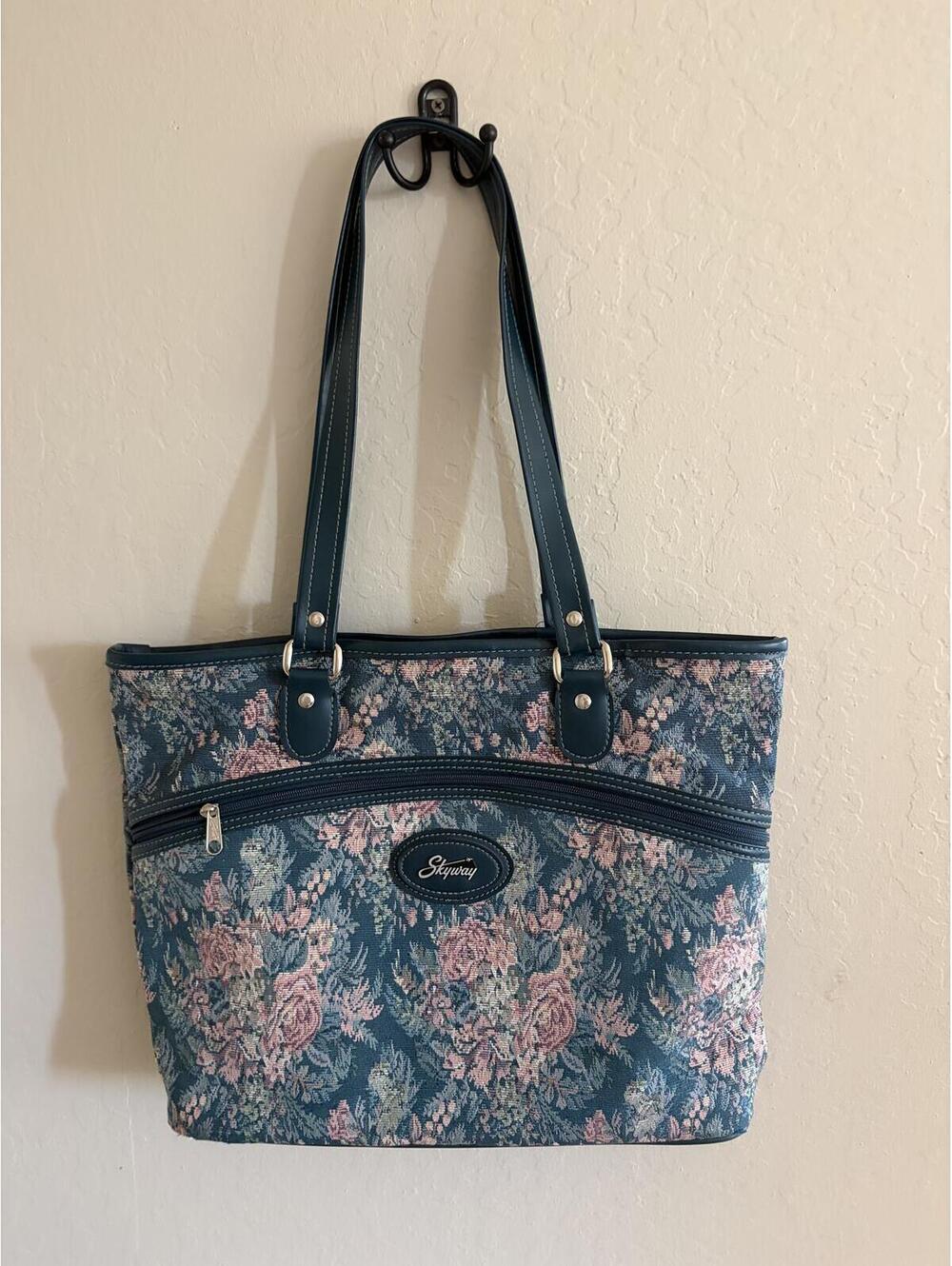 Vintage Skyway floral tote bag